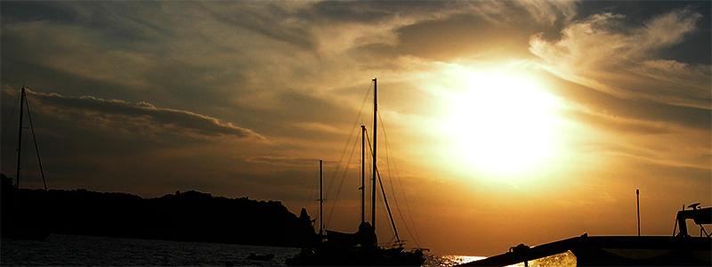 Un tramonto visto dalla mia barca